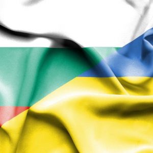 КВТ Славия подава ръка на украинските ватерполисти